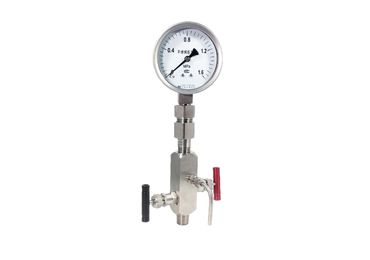 pressure gauge with manifold